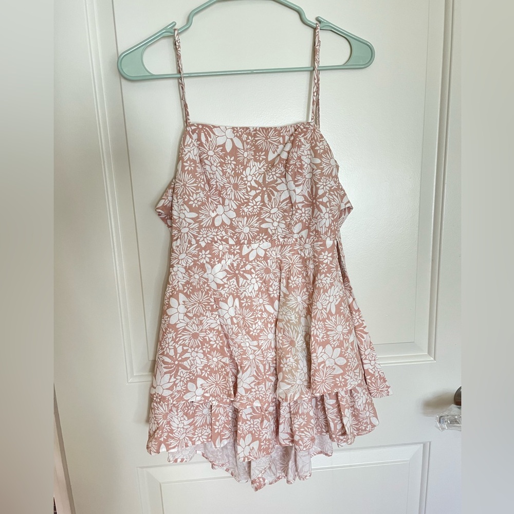 Selfie Leslie mini flower dress/romper